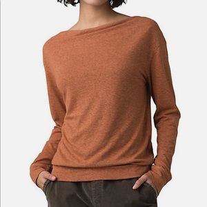NWOT Prana Cozy Up Aires Top